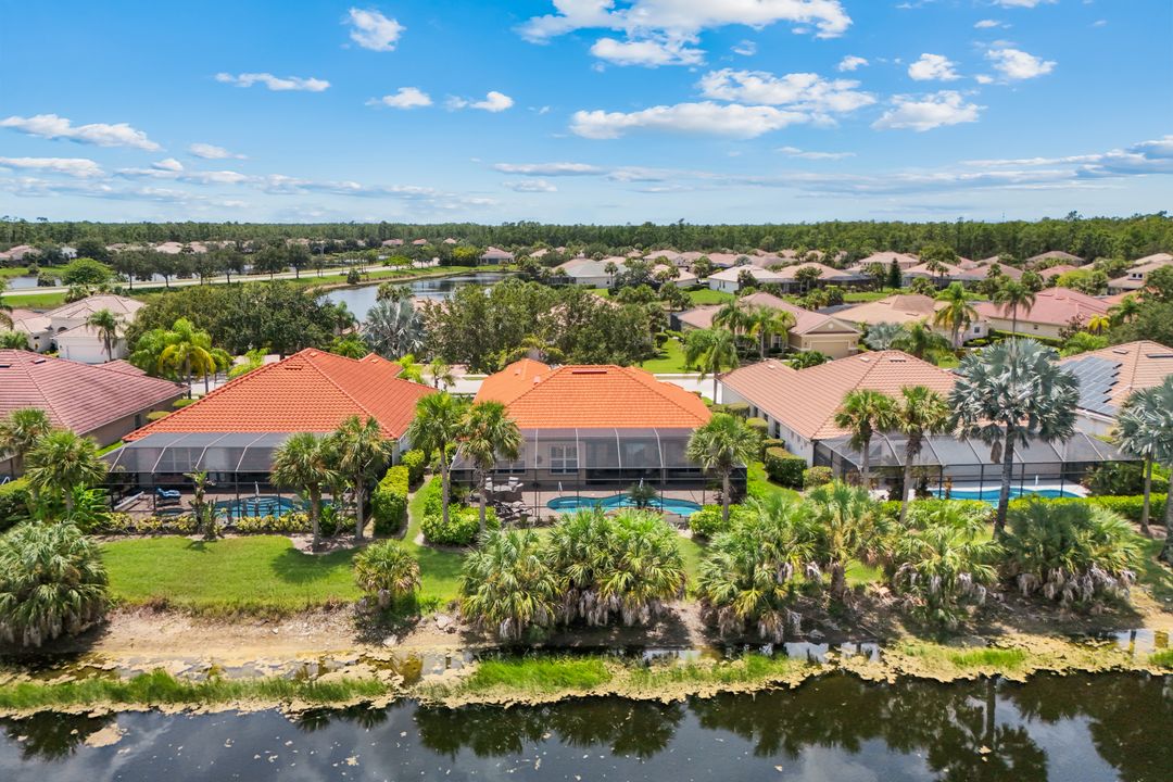 8223 Potomac Ln, Naples, FL 34104