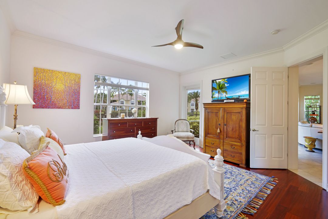 5030 Blauvelt Way #102, Naples, FL 34105