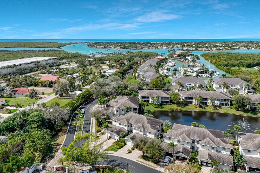 5095 Yacht Harbor Dr #203, Naples, FL 34112