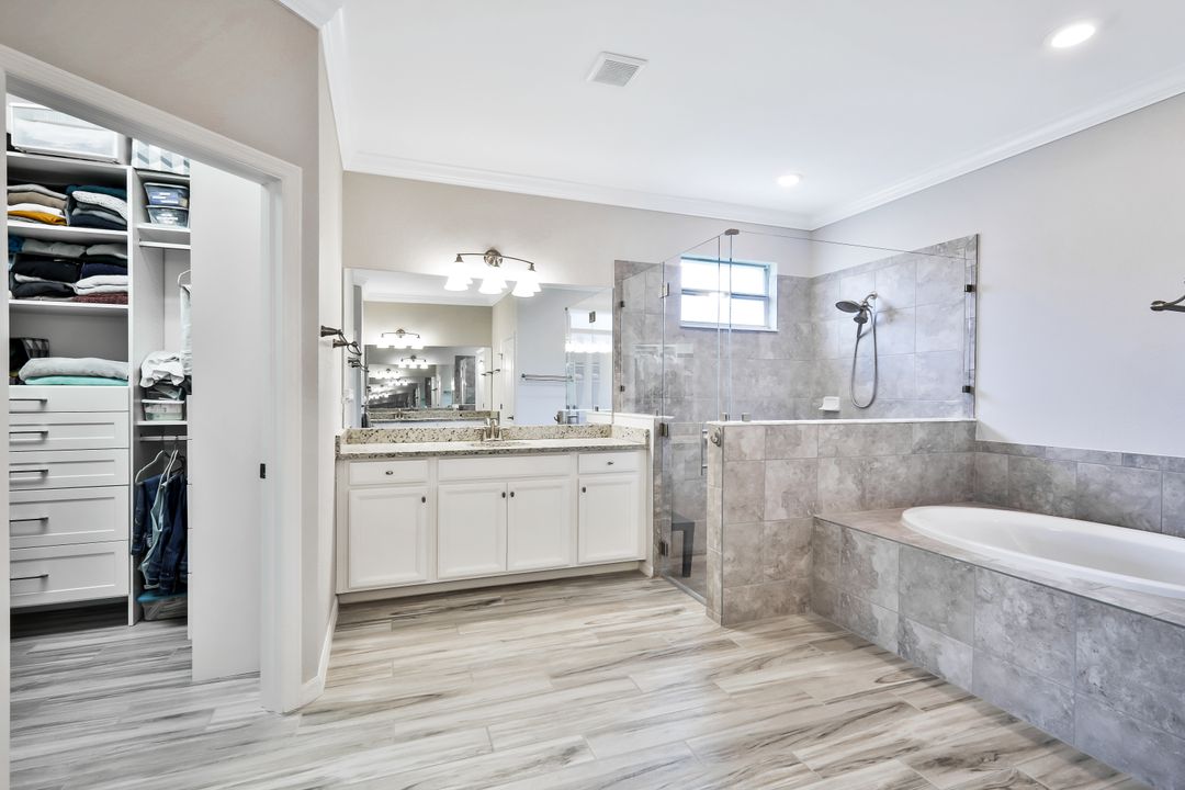 16495 Bonita Landing Cir, Bonita Springs, FL 34135