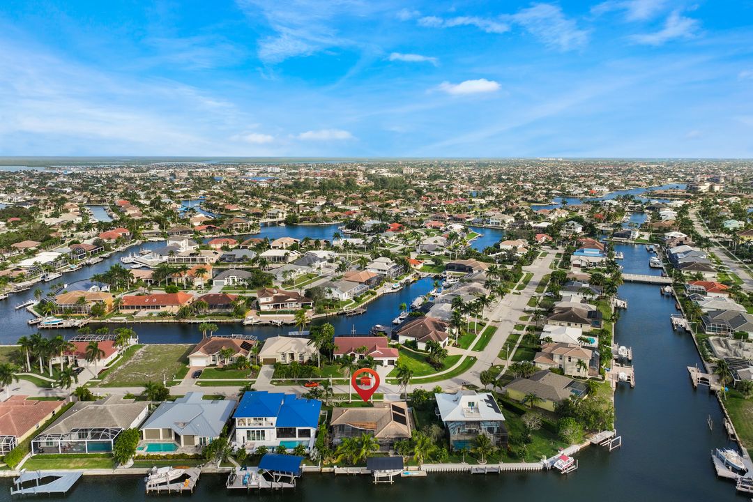 345 Henderson Ct, Marco Island, FL 34145