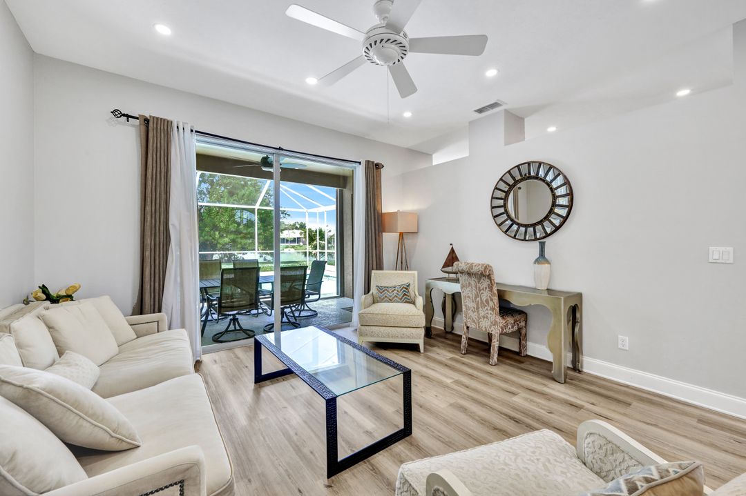 707 Teton Ct, Naples, FL 34104