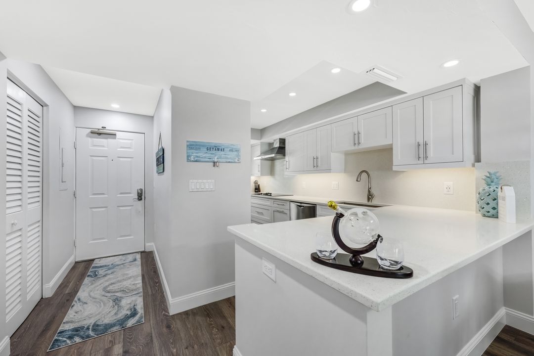 270 N Collier Blvd #205, Marco Island, FL 34145