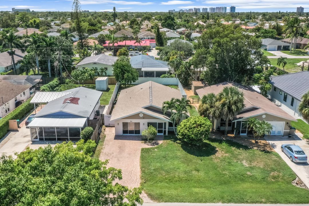 764 104th Ave N, Naples, FL 34108