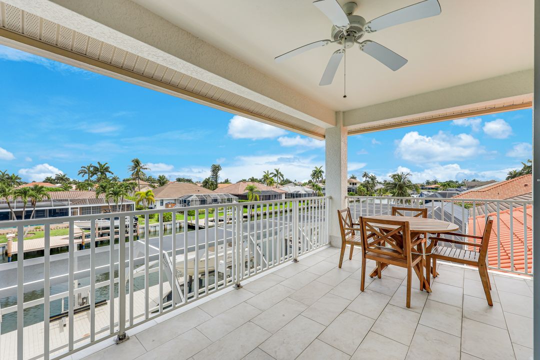 1148 Lamplighter Ct, Marco Island, FL 34145