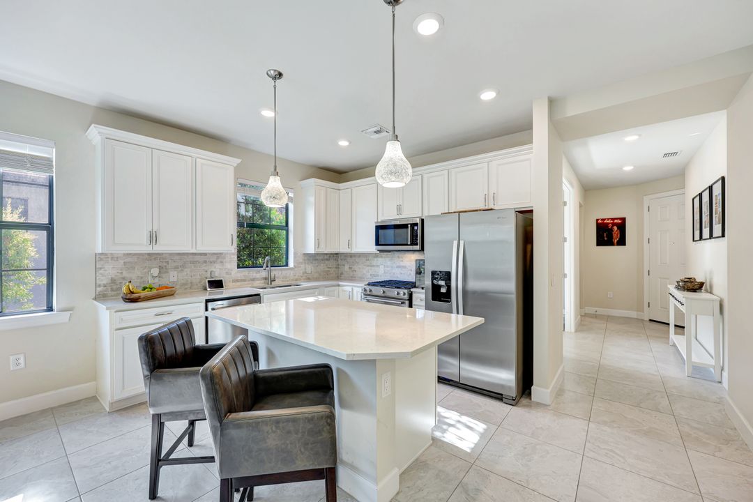 12240 Canal Grande Dr, Fort Myers, FL 33913