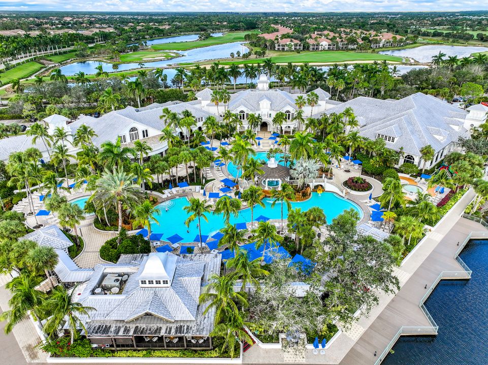 3165 Aviamar Cir #202, Naples, FL 34114