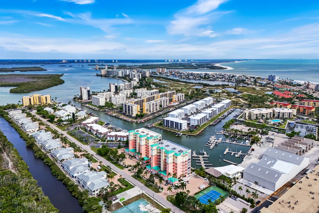 170 Lenell Rd #701, Fort Myers Beach, FL 33931