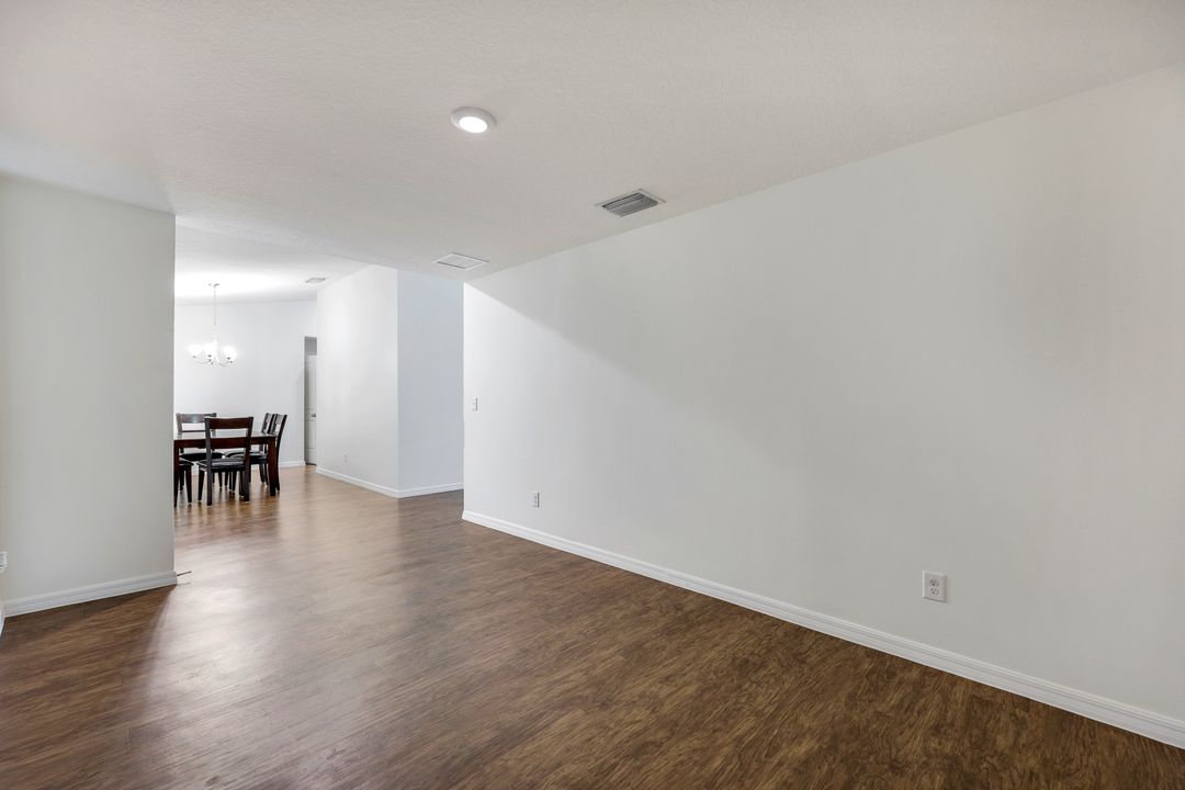 1205 SW 32nd Terrace, Cape Coral, FL 33914