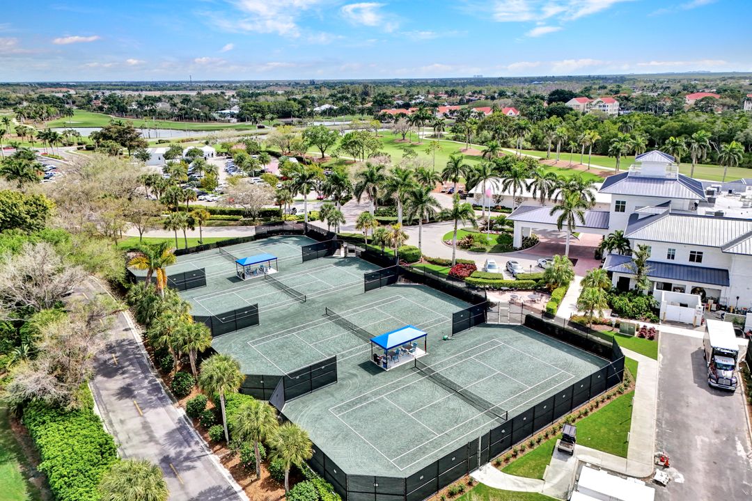 1700 Windstar Blvd, Naples, FL 34112