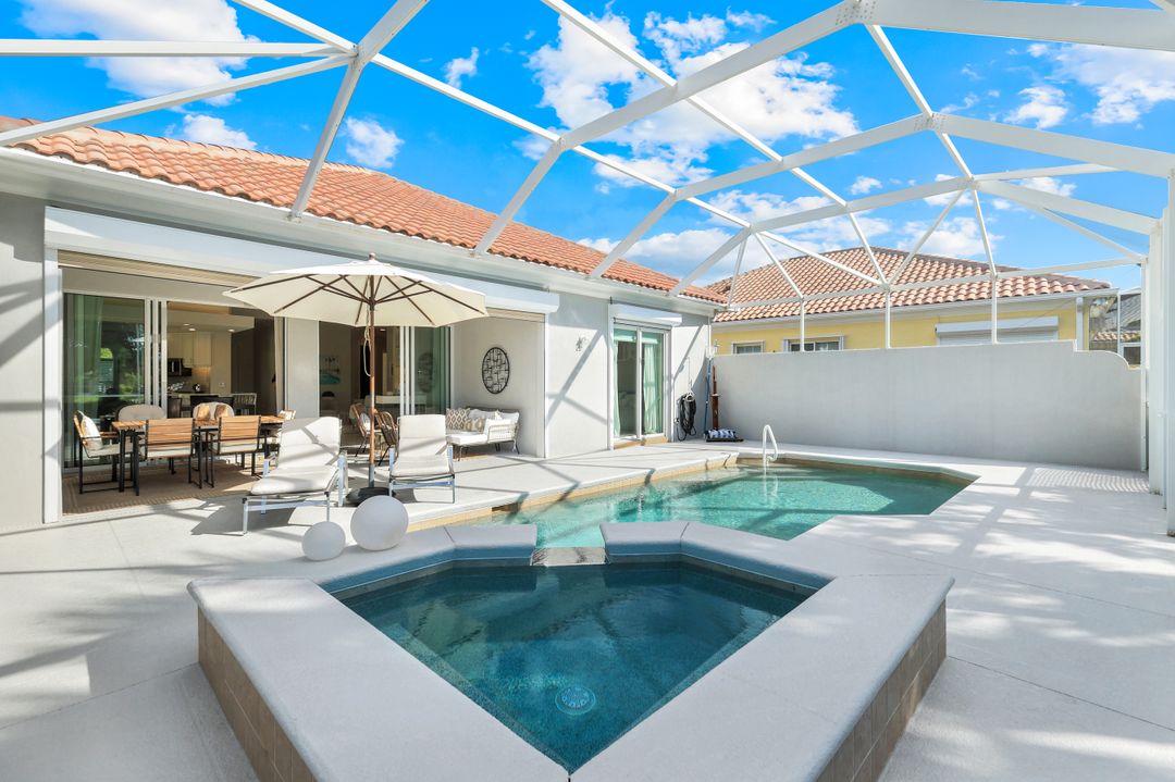 7063 Toscana Ct, Naples, FL 34114