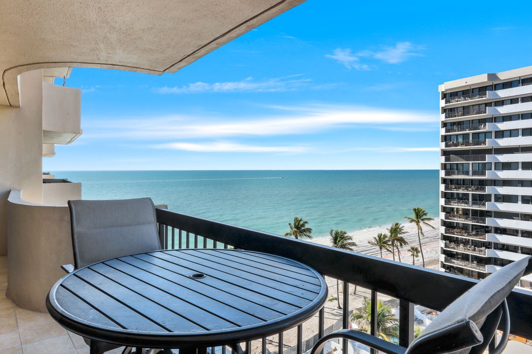 4001 Gulf Shore Blvd N #902, Naples, FL 34103