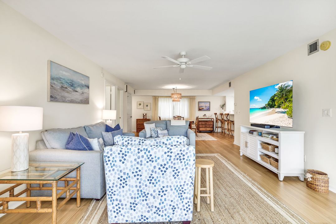 1641 Spoonbill Ln #B, Naples, FL 34105