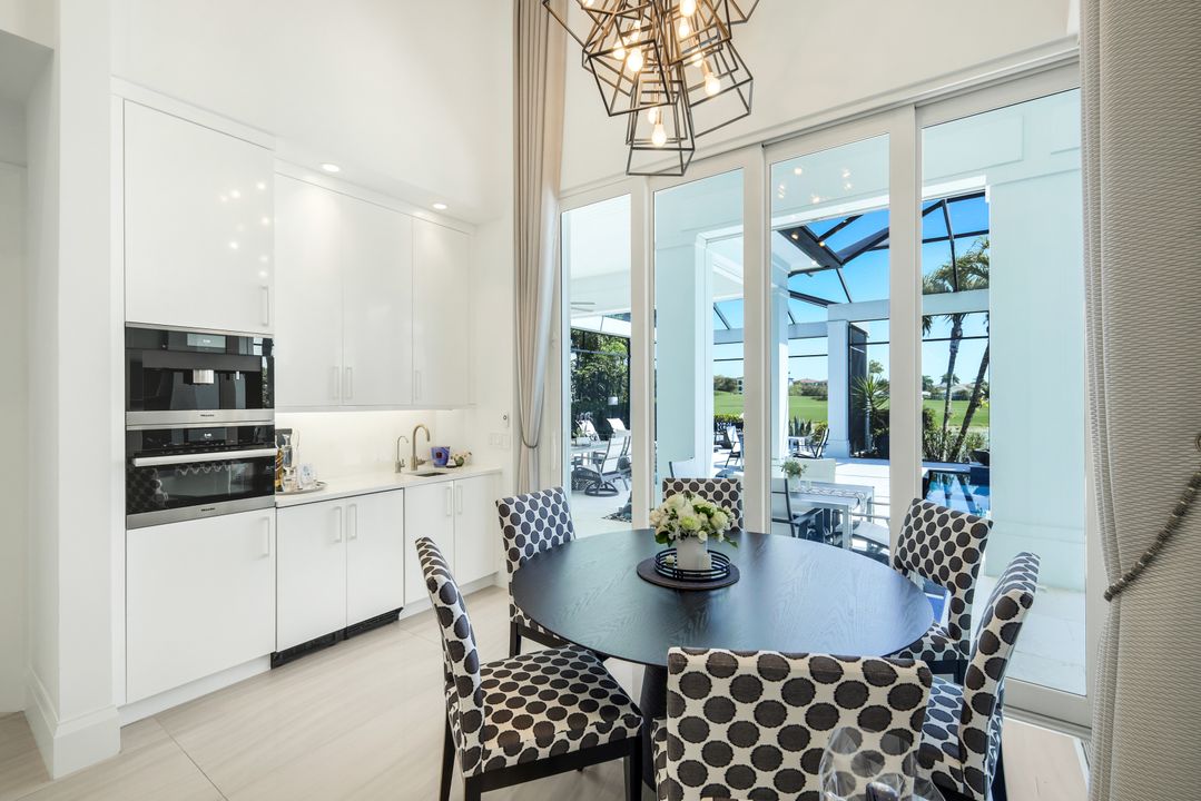 16438 Seneca Way, Naples, FL 34110