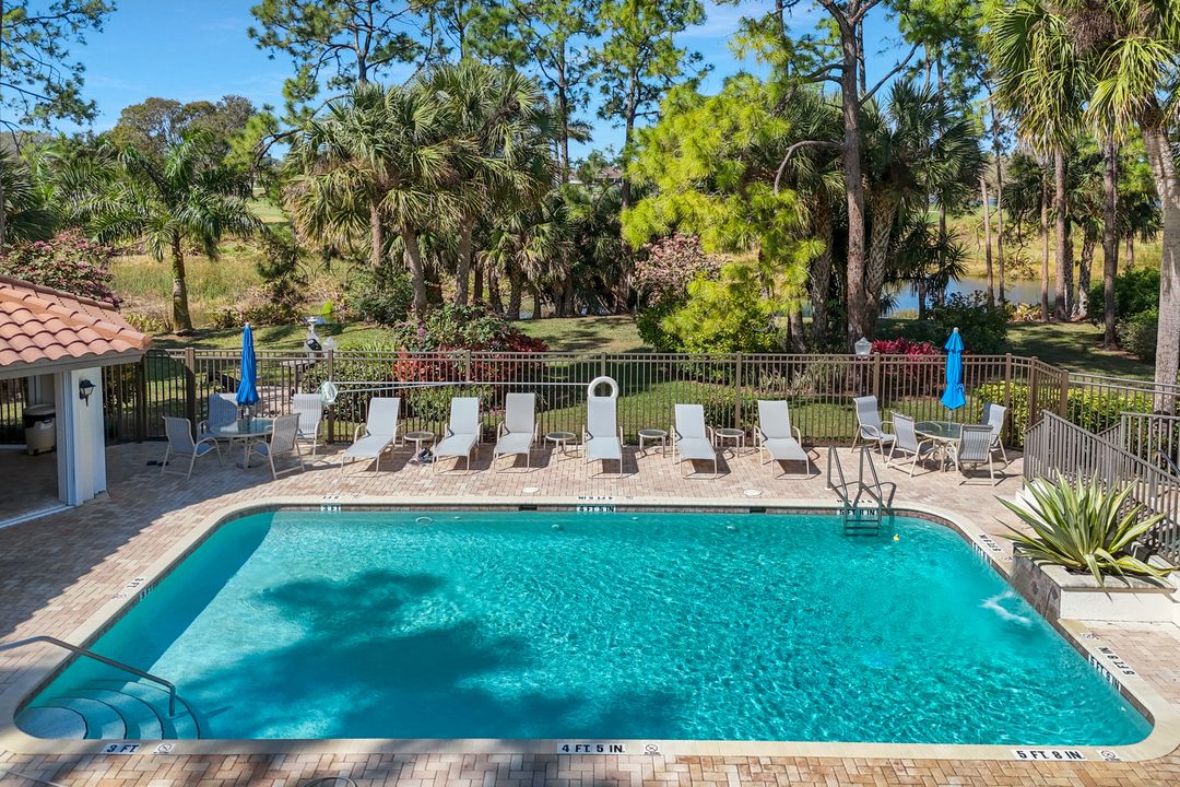 265 Deerwood Cir #12, Naples, FL 34113