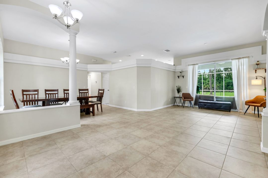 25566 Luci Dr, Bonita Springs, FL 34135