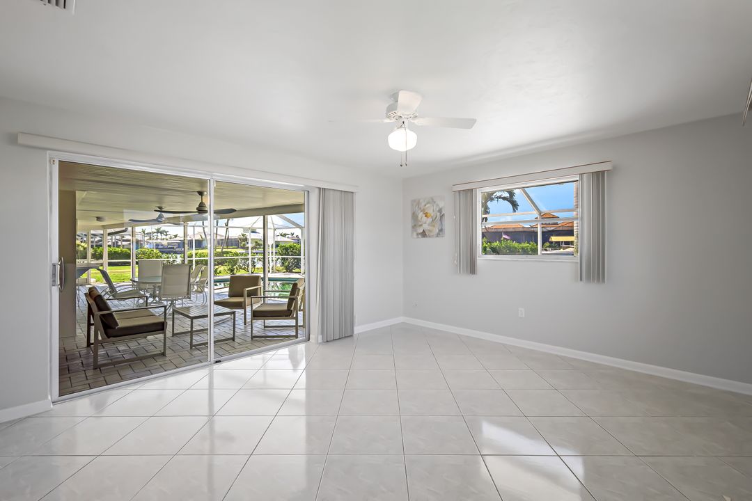 4940 SW 3rd Ave, Cape Coral, FL 33914