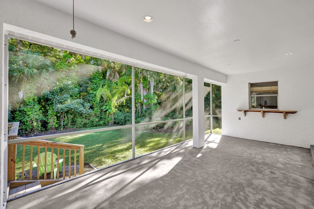 1345 Barrett Rd, North Fort Myers, FL 33903