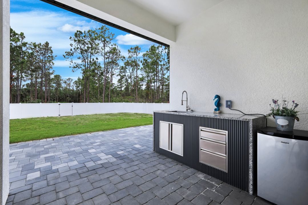 4234 27th Ave NE, Naples, FL 34120