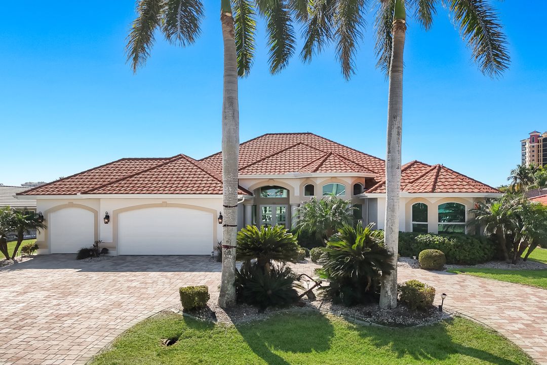 1524 SW 56th Terrace, Cape Coral, FL 33914