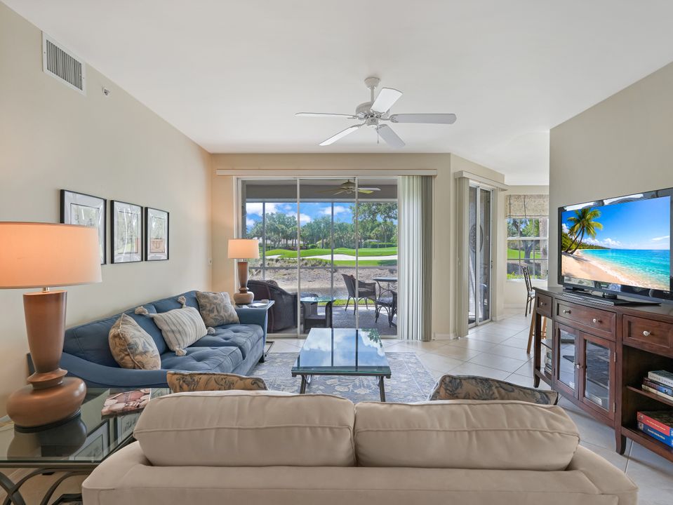 2120 Arielle Dr #202, Naples, FL 34109