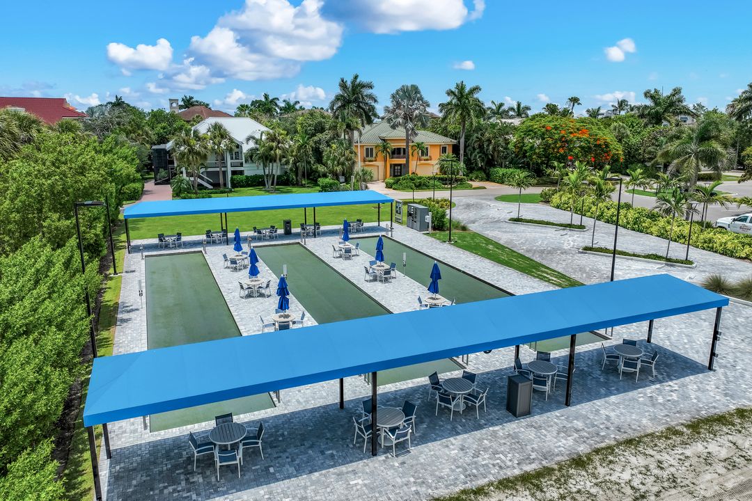828 Hideaway Cir E #423, Marco Island, FL 34145