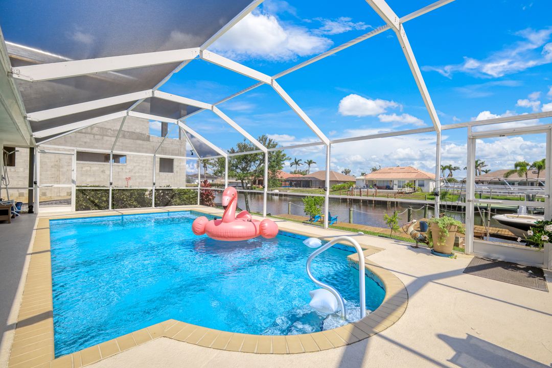 2125 Cape Coral Pkwy W, Cape Coral, FL 33914