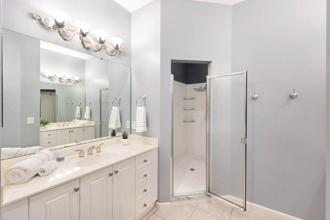 3950 Deer Crossing Ct #203, Naples, FL 34114