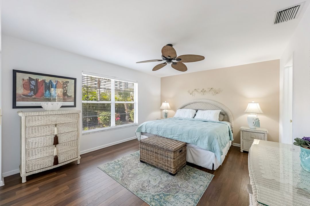 509 Roma Ct #202, Naples, FL 34110