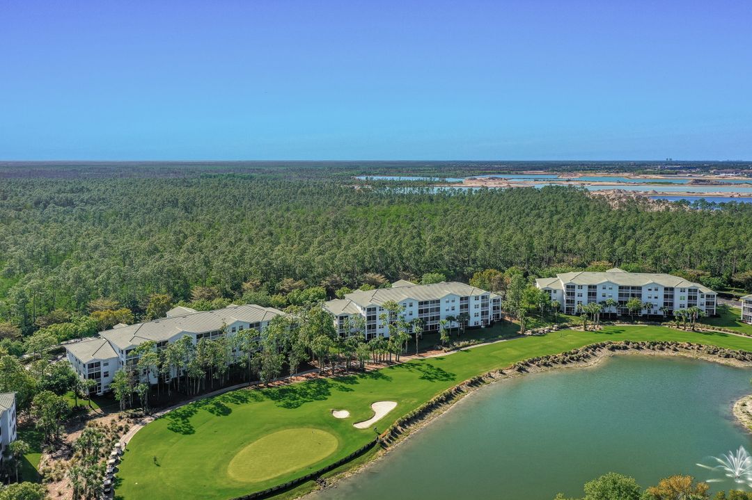 4000 Loblolly Bay Dr #302, Naples, FL 34114