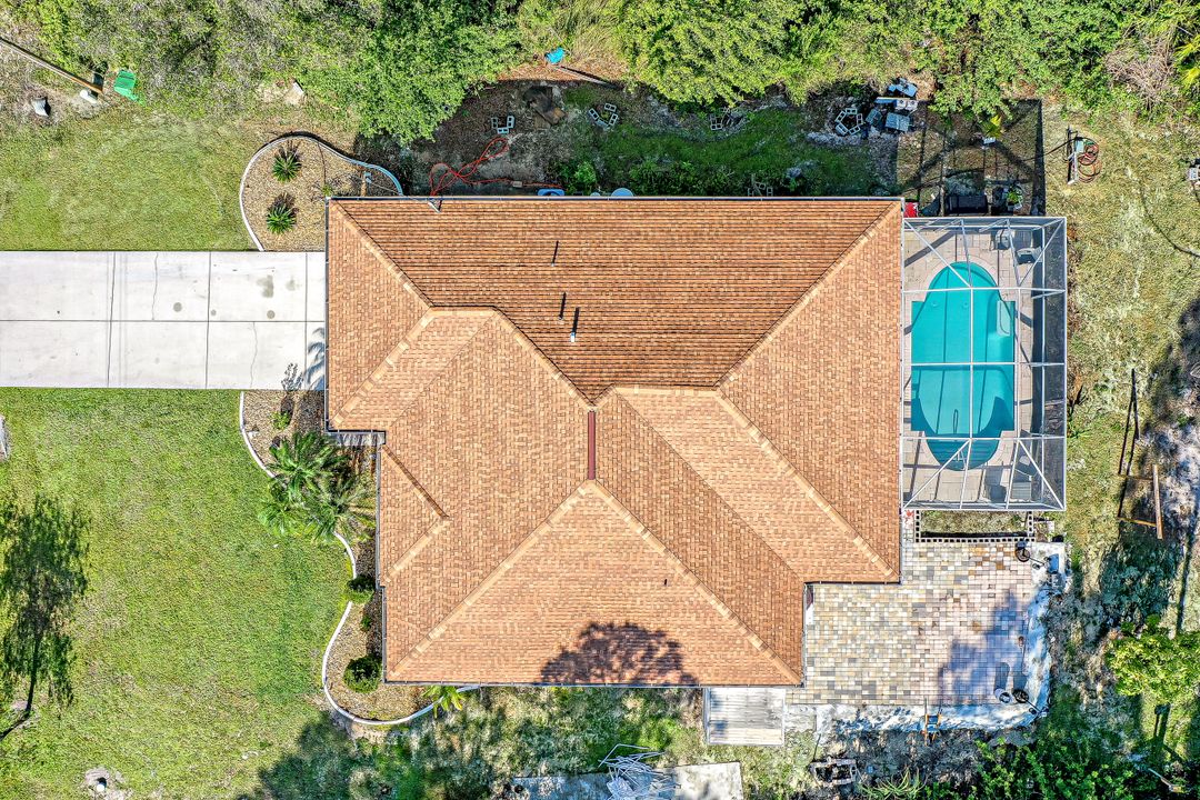 537 Allison St E, Lehigh Acres, FL 33974