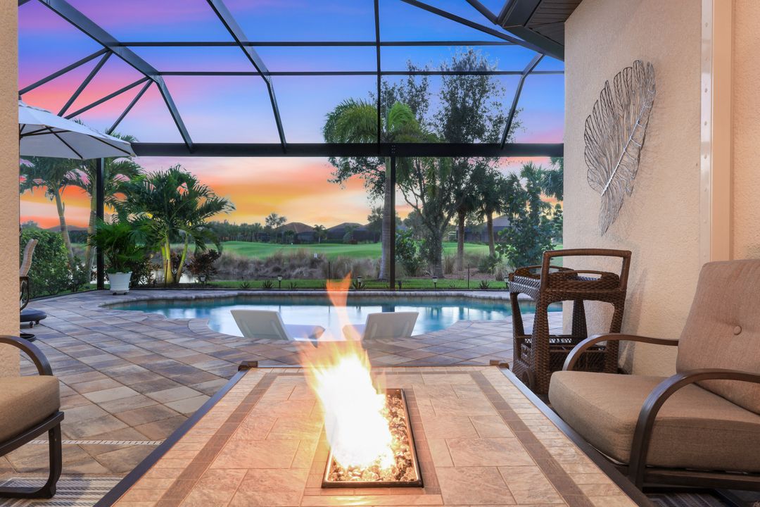 9368 Terresina Dr, Naples, FL 34119
