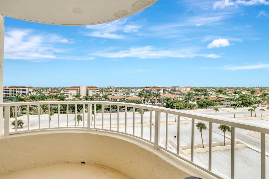 320 Seaview Ct #706, Marco Island, FL 34145