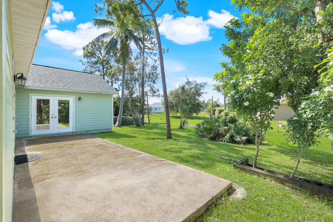 7576 Captiva Blvd, Fort Myers, FL 33967