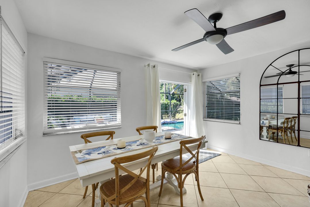 768 96th Ave N, Naples, FL 34108