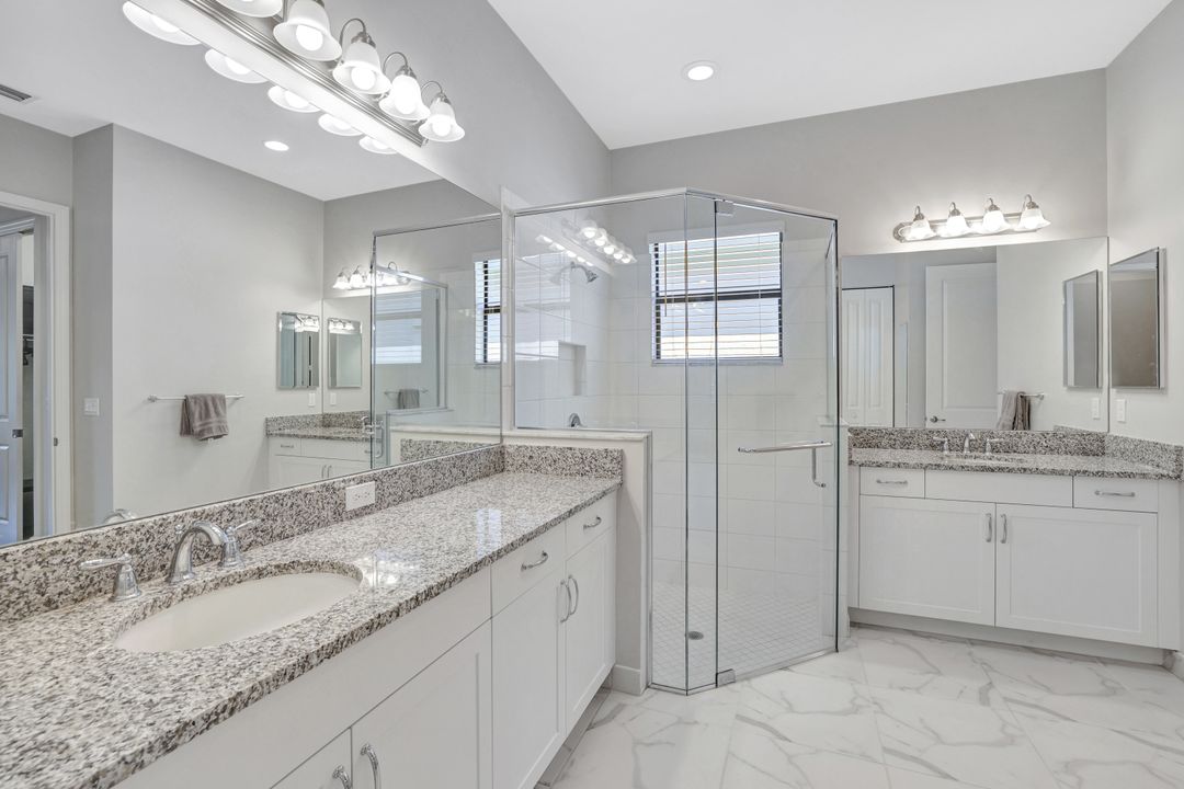 4462 Crimson Ave, Naples, FL 34119
