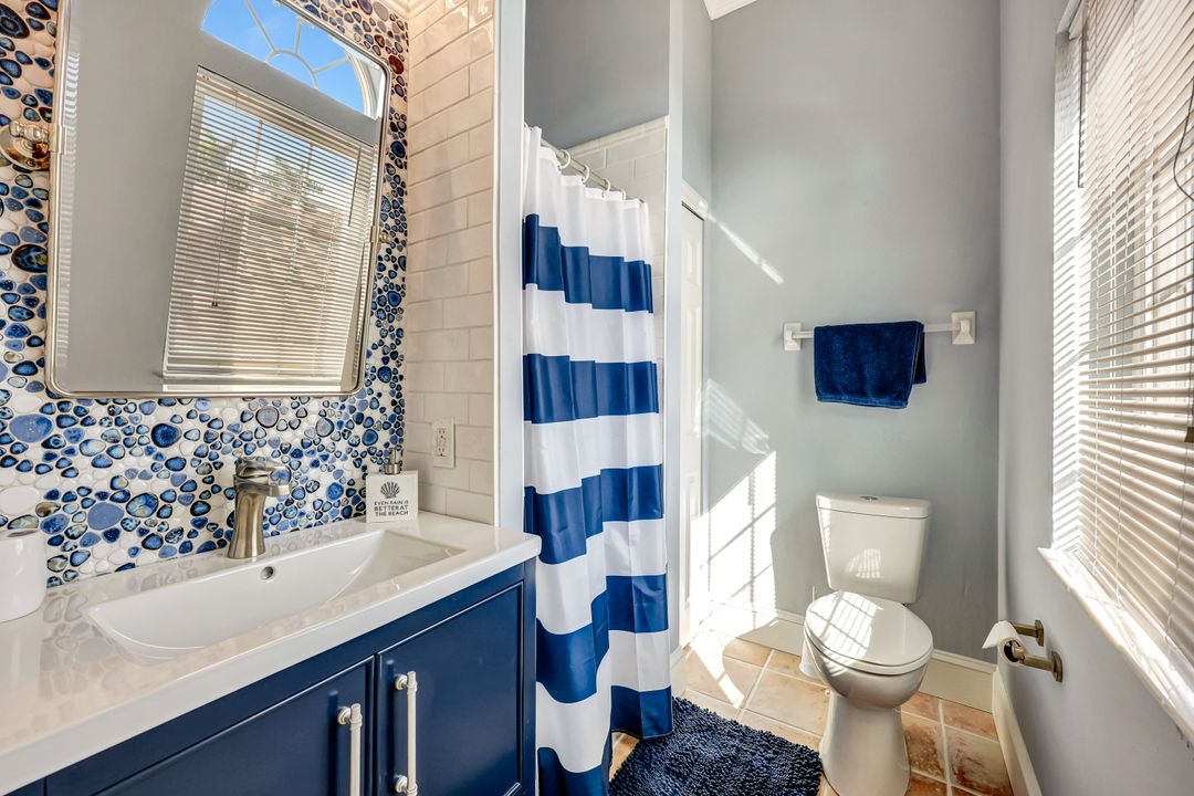 911 Giralda Ct, Marco Island, FL 34145