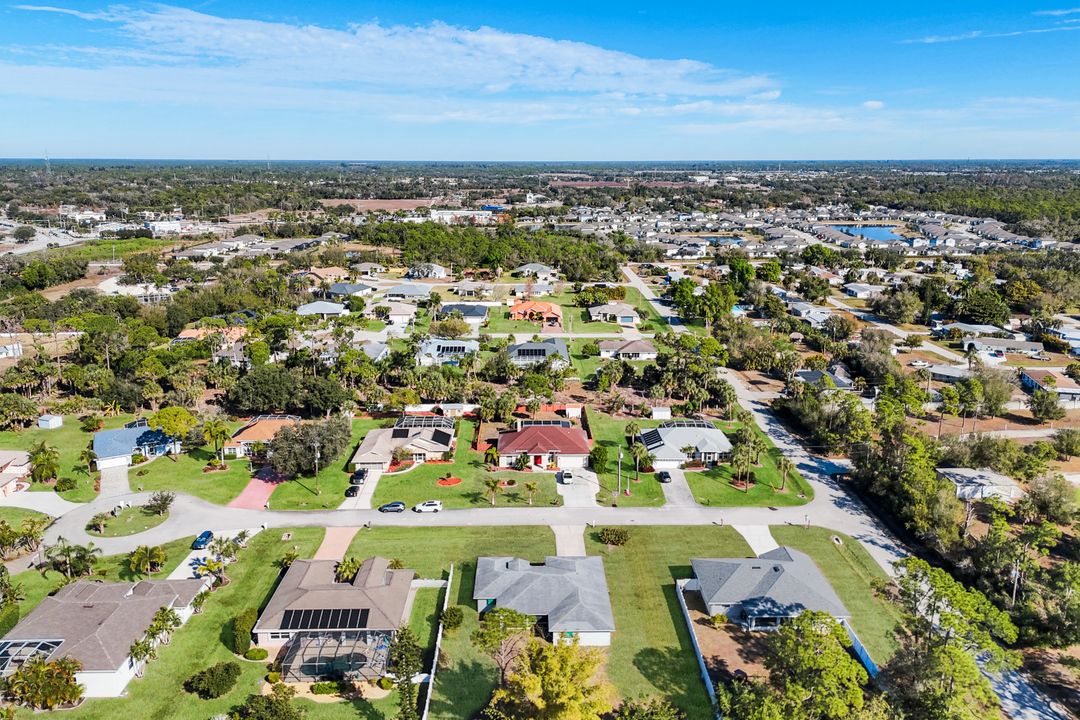 6740 Blake Pledger Ct, North Fort Myers, FL 33917