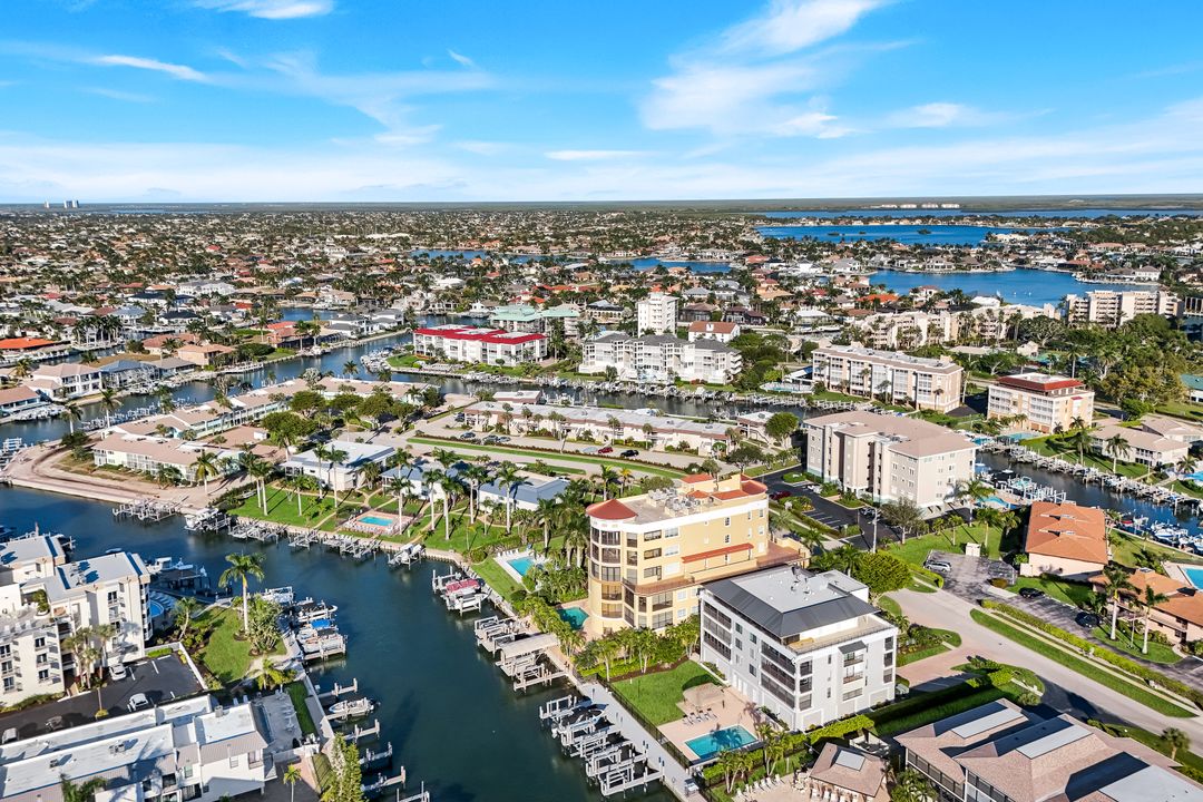 910 Panama Ct #402, Marco Island, FL 34145