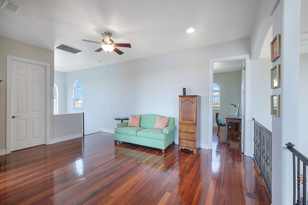 1128 NW 43rd Ave, Cape Coral, FL 33993
