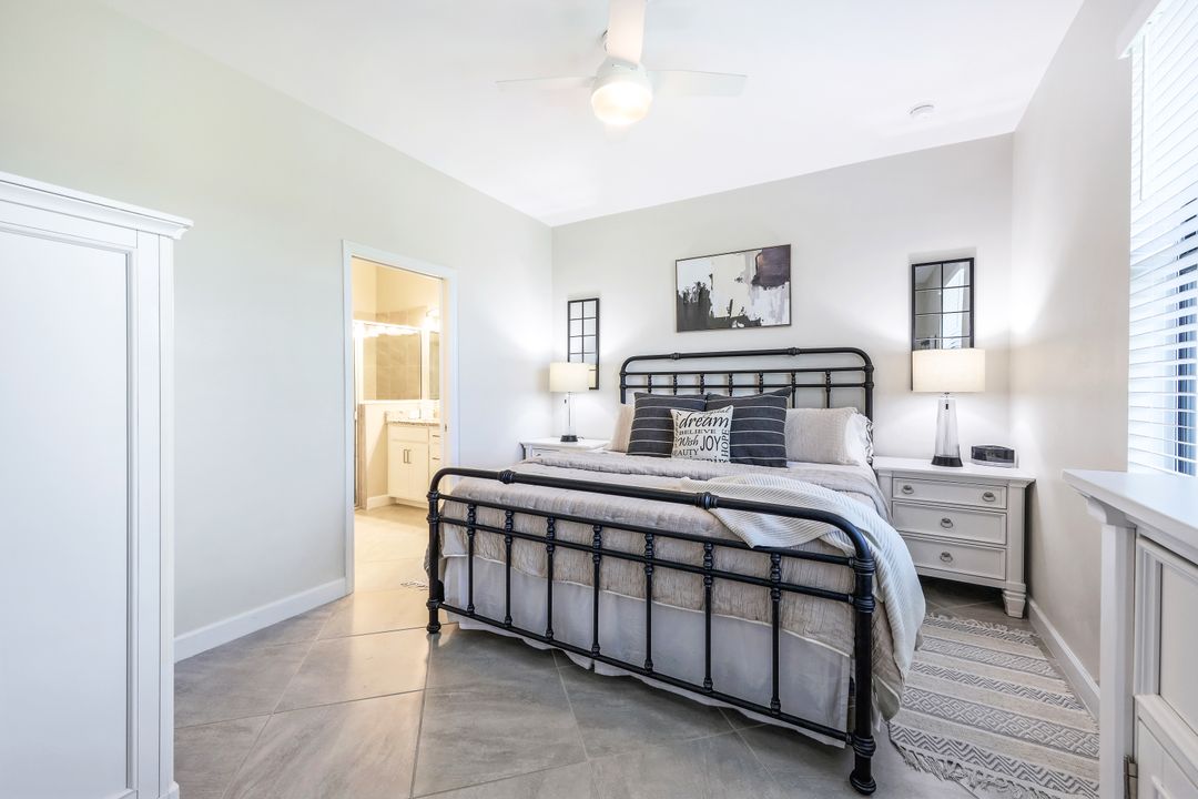 14033 Pine Lodge Ln, Fort Myers, FL 33913