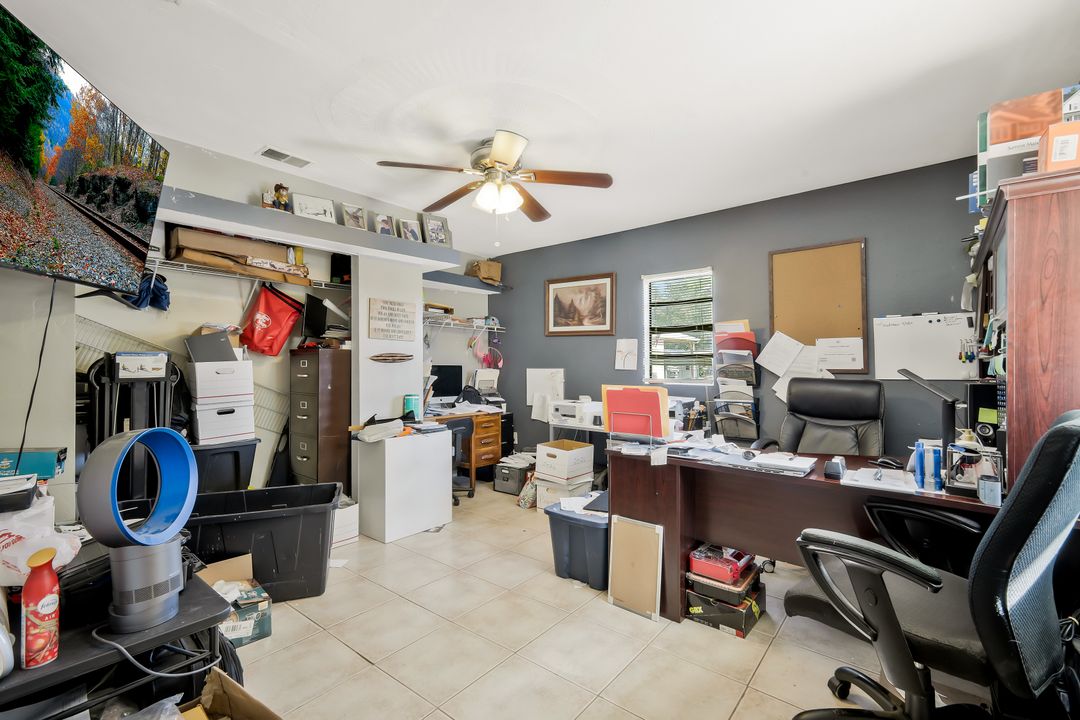 18371 Durrance Rd, North Fort Myers, FL 33917