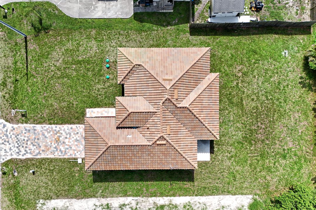 4409 5th St W, Lehigh Acres, FL 33971