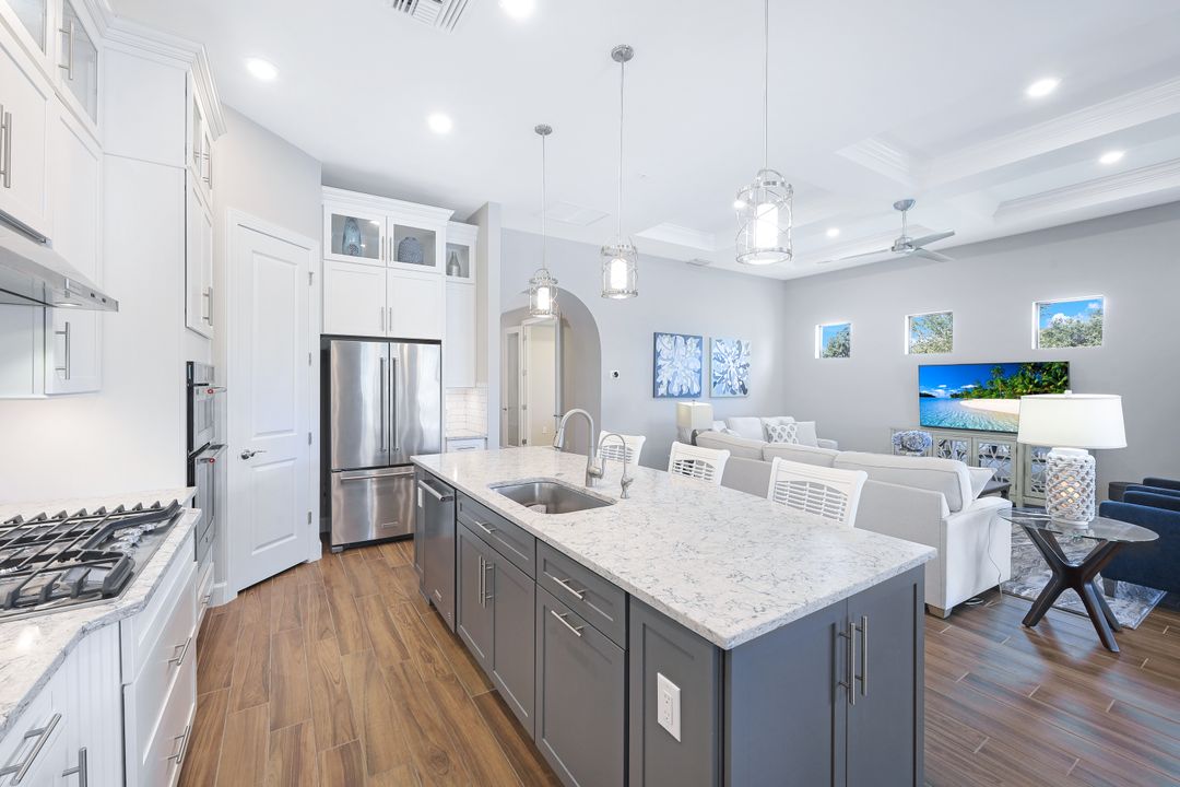 2717 Amaranda Ct, Naples, FL 34114