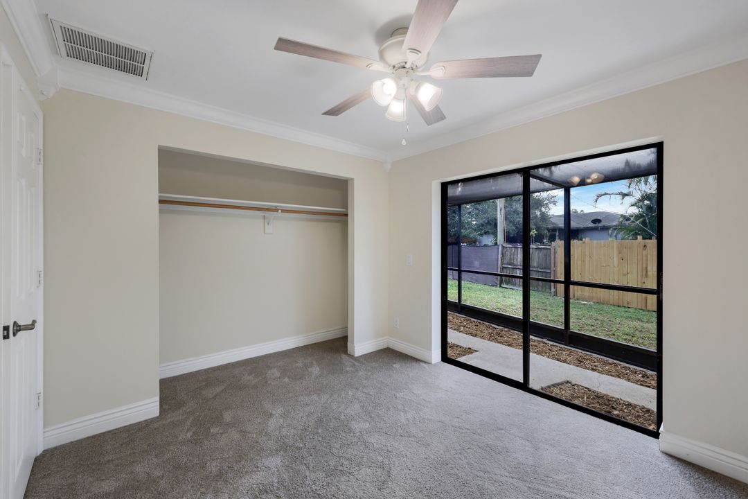 9052 Murcott Dr W, Fort Myers, FL 33967