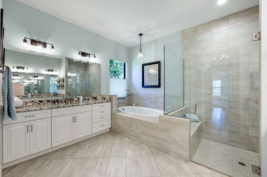 14501 Marsala Way, Naples, FL 34109