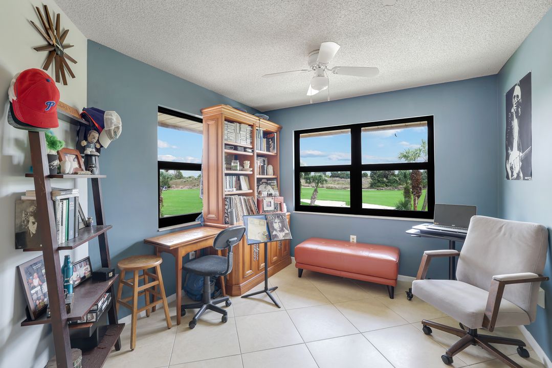 1542 Mainsail Dr #52D-4, Naples, FL 34114