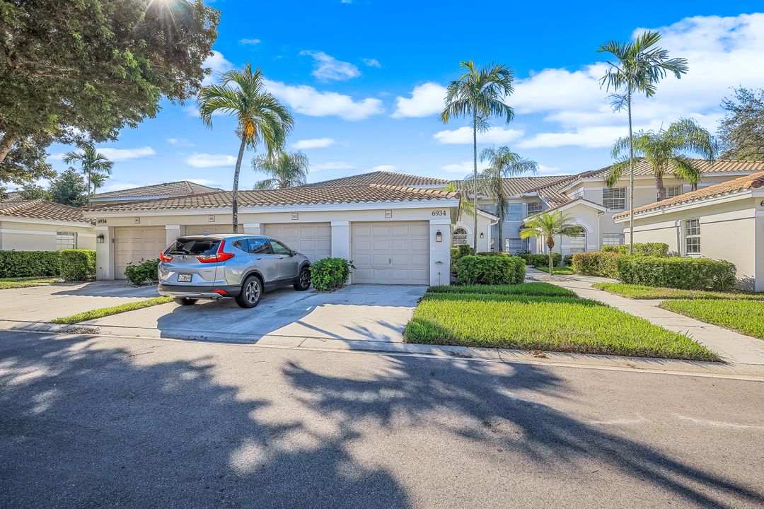 6934 Rain Lily Ct #102, Naples, FL 34109