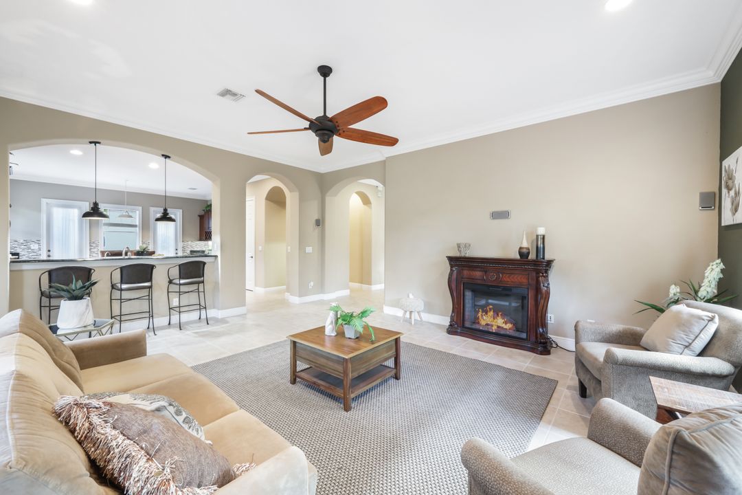 17190 Wrigley Cir, Fort Myers, FL 33908