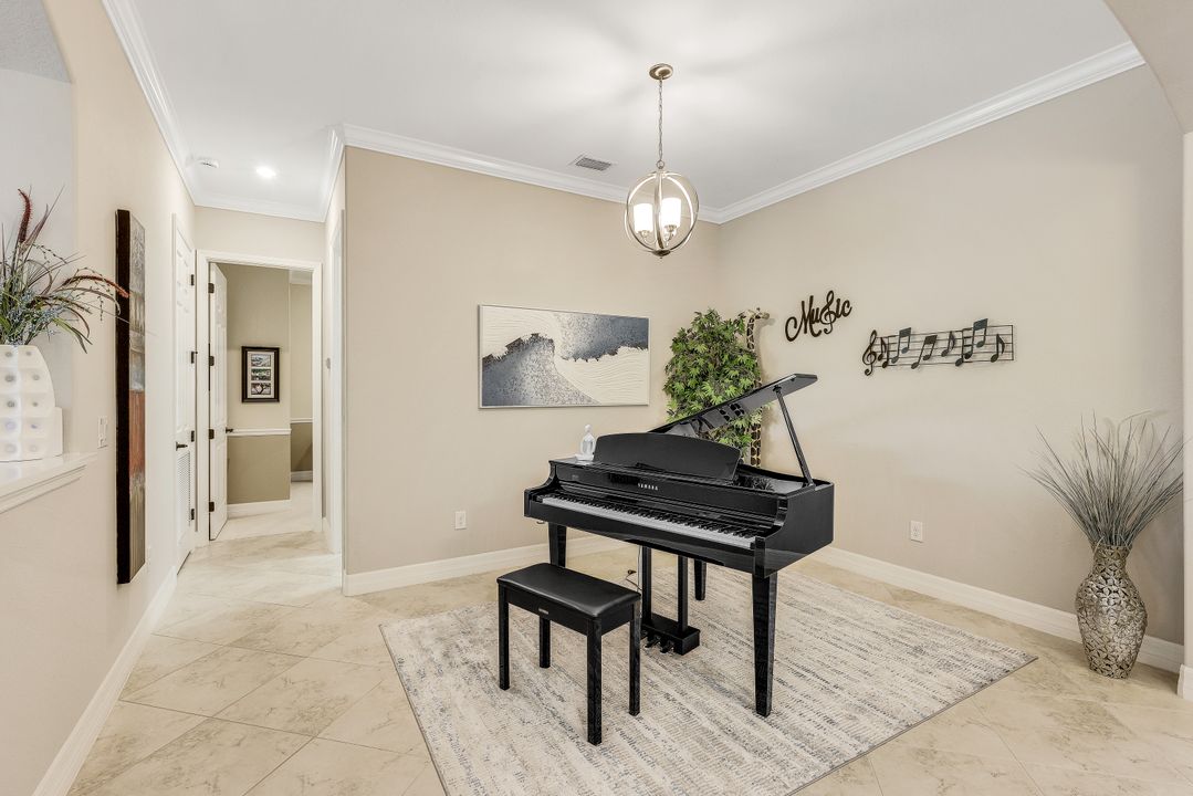 28112 Kerry Ct, Bonita Springs, FL 34135